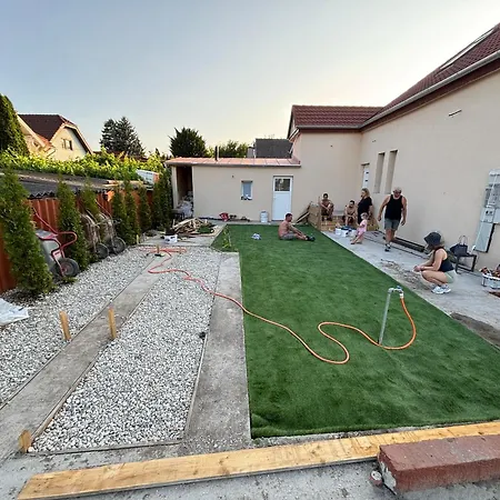 Zelia Apartmanhaz * Siófok