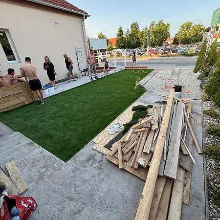 Zelia Apartmanhaz Apartmán *