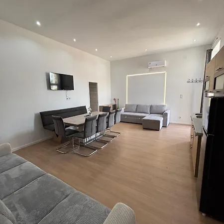 Zelia Apartmán Siófok
